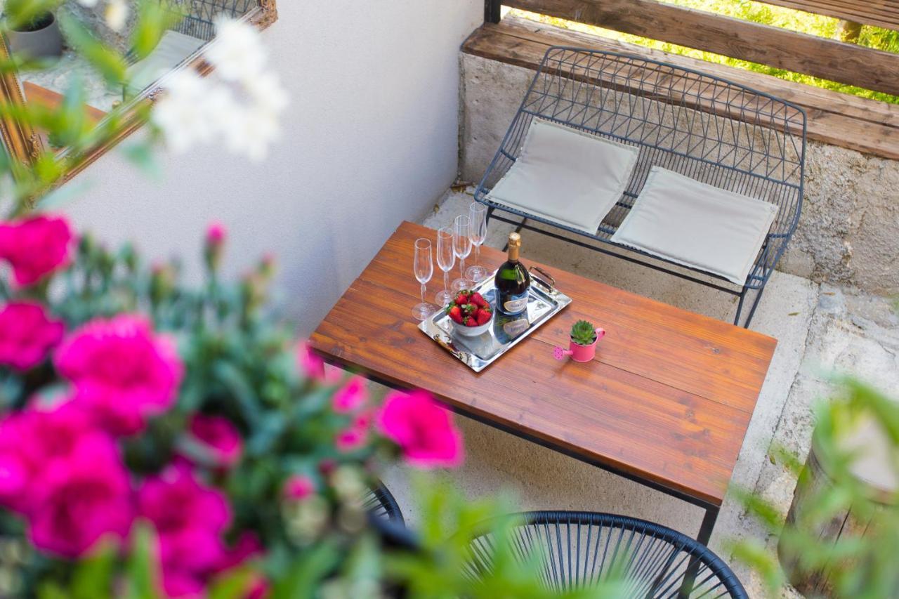 Holiday House Vida บีโอกราดนาโมรู ภายนอก รูปภาพ